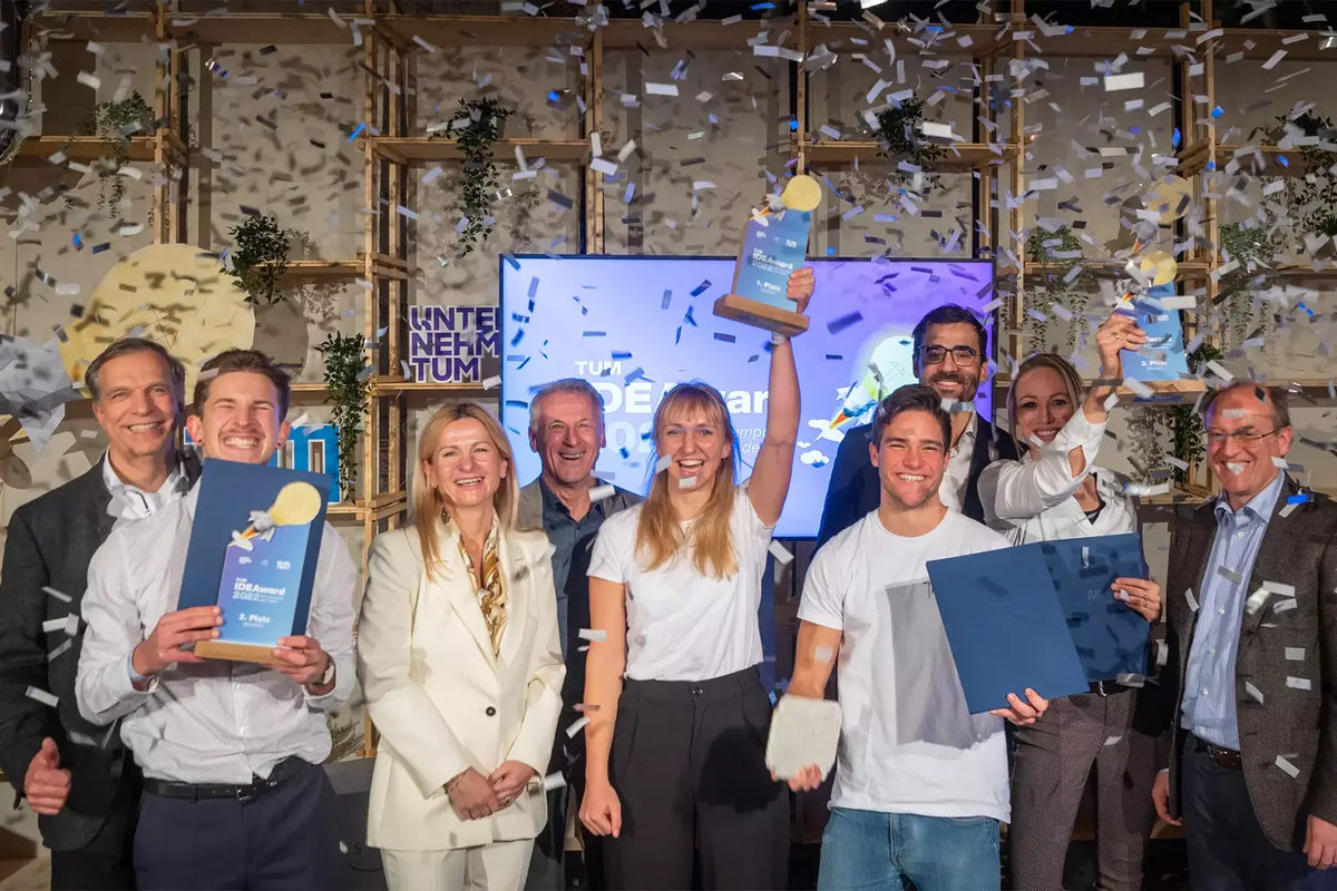 Preisverleihung TU München IDEAward 2022 mit Cordula und Christian Loock